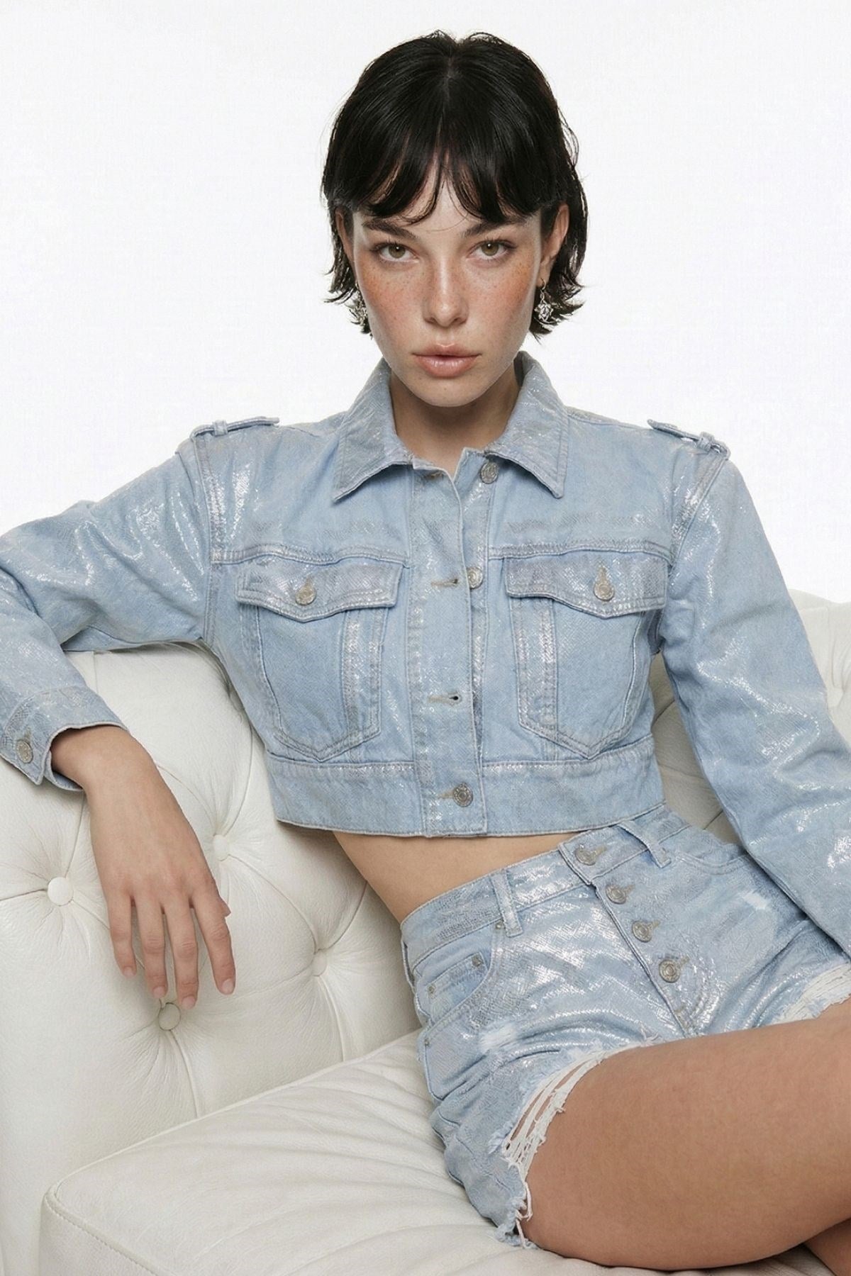Özel Yapım Parlak Kaplamalı Glossy Jean Ceket Mavi