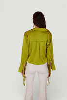 Özel Dokulu Saten Crop Silky Gömlek Yeşil
