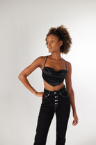 Shery Crop Siyah