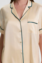 House Of Silk-Kişiselleştirilebilir İpek Şort Pijama Takımı Vanilya-Pijama Takımı-2-Milagron.com