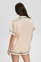 House Of Silk-Kişiselleştirilebilir İpek Şort Pijama Takımı Vanilya-Pijama Takımı-5-Milagron.com