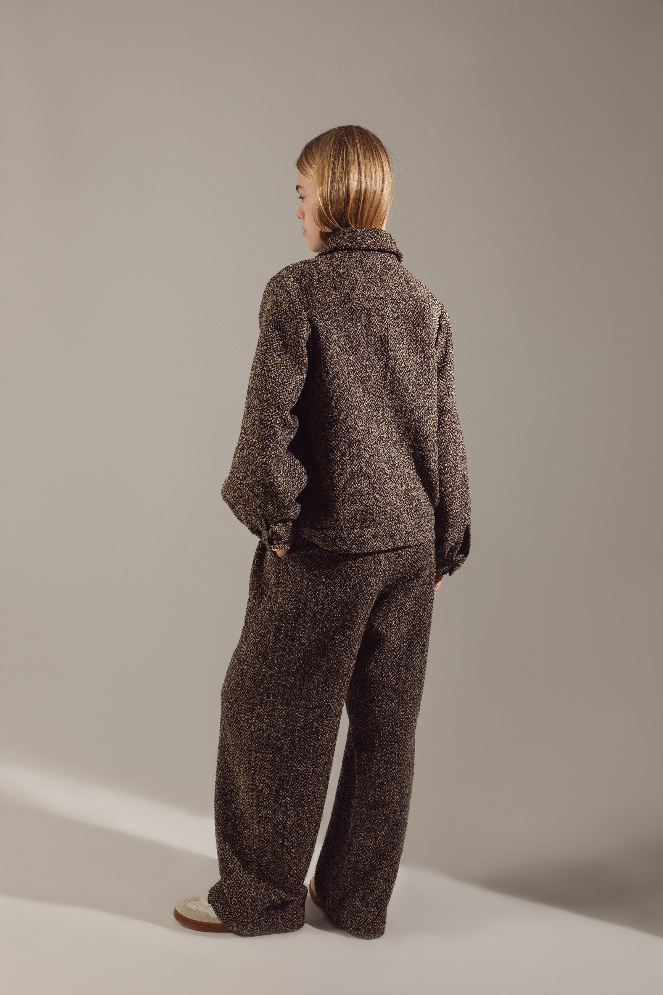 Deep Brown Wool-Blend Quiet Luxury Suit