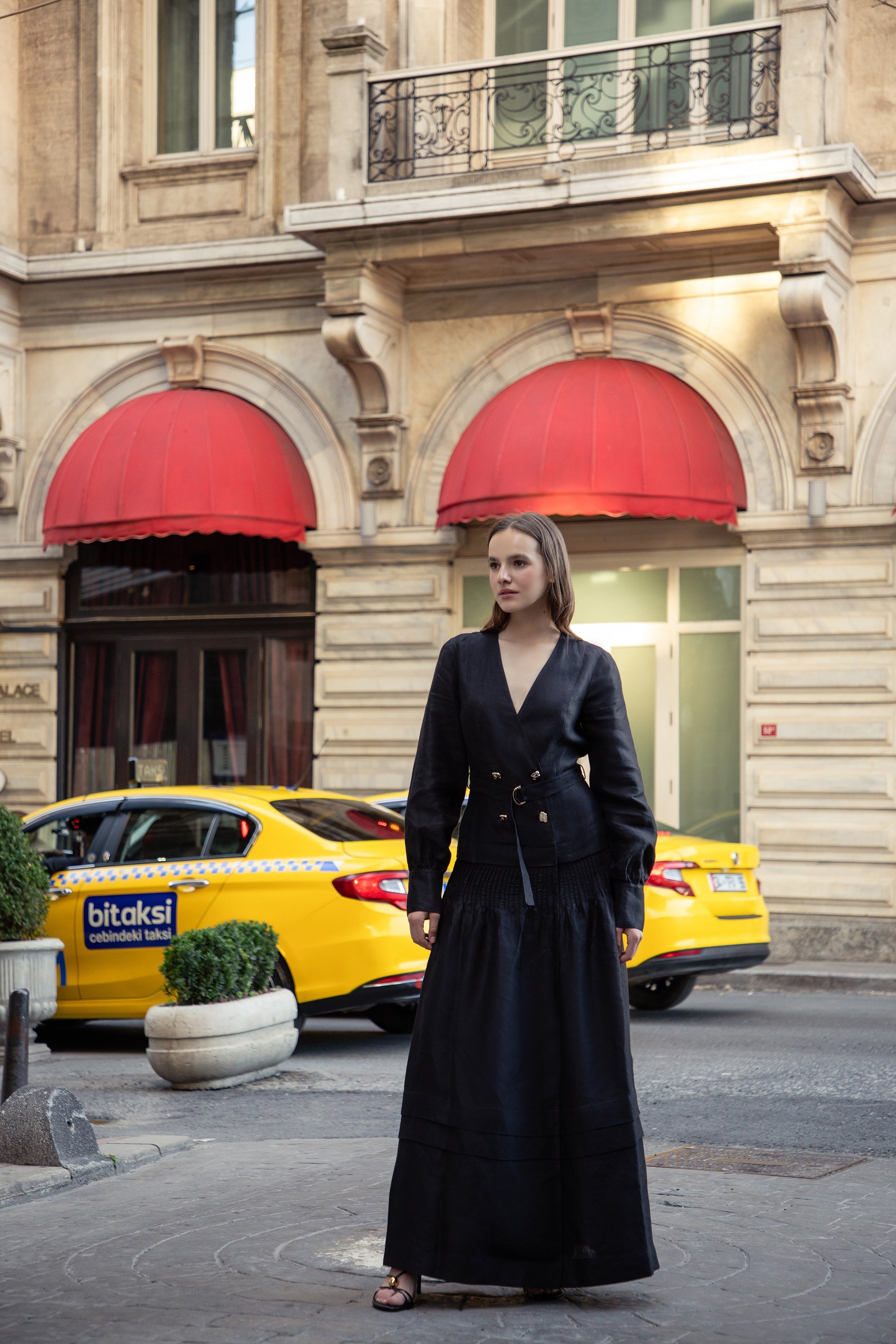 Anabelle Black Maxi Dress