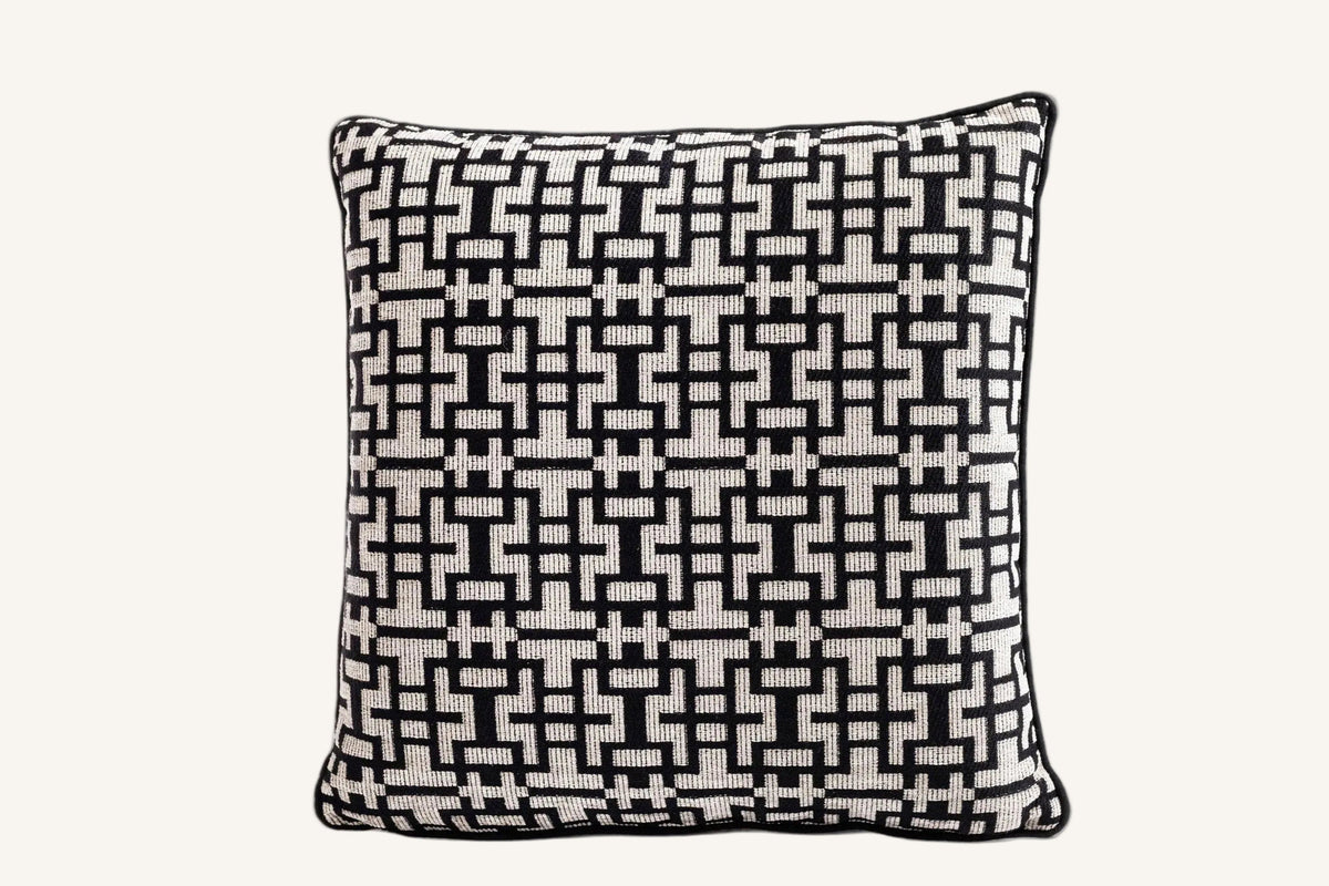 Cushion No.05