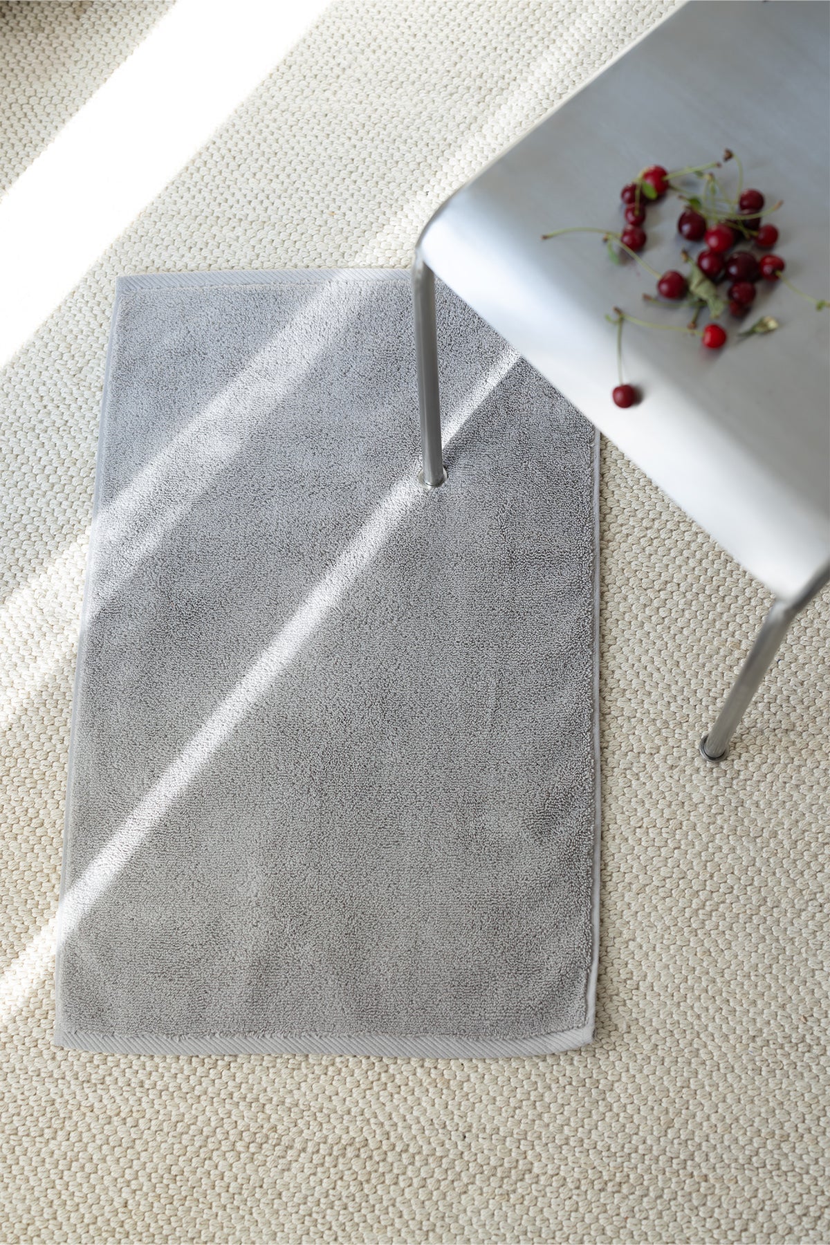 Irya-Alba Tekli Havlu Banyo Paspası 50x80 Gri-Banyo Paspası-1-Milagron.com