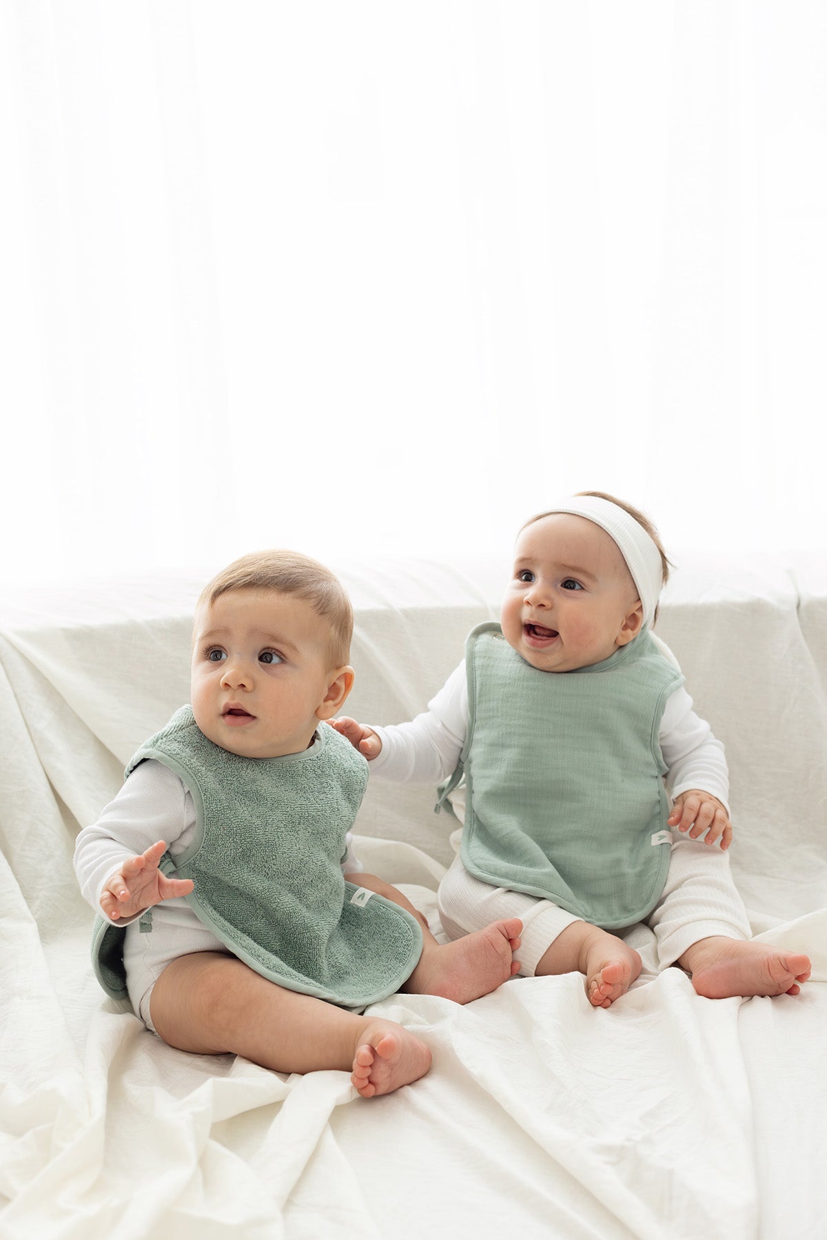İRYA-Colors Of Joy 2'Li Organik Pamuk Müslin Bebek Önlük Seti Mint-Önlük-1-Milagron.com