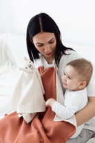 Irya-Colors Of Joy Organik Pamuk Müslin 4 Katlı Emzirme örtüsü Kiremit-Bebek Önlüğü-3-Milagron.com