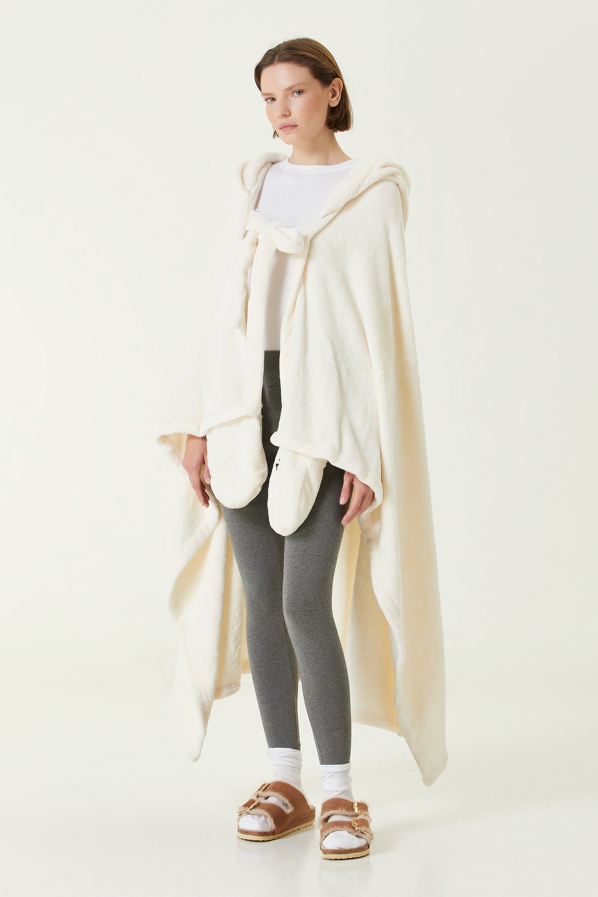 Irya-Es Parla Hope Giyilebilir Battaniye Ekru-Giyilebilir Battaniye-1-Milagron.com