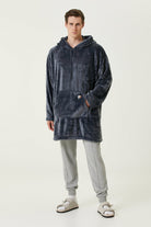 Irya-Es Parla Lexi Panço Antrasit-Giyilebilir Battaniye-1-Milagron.com