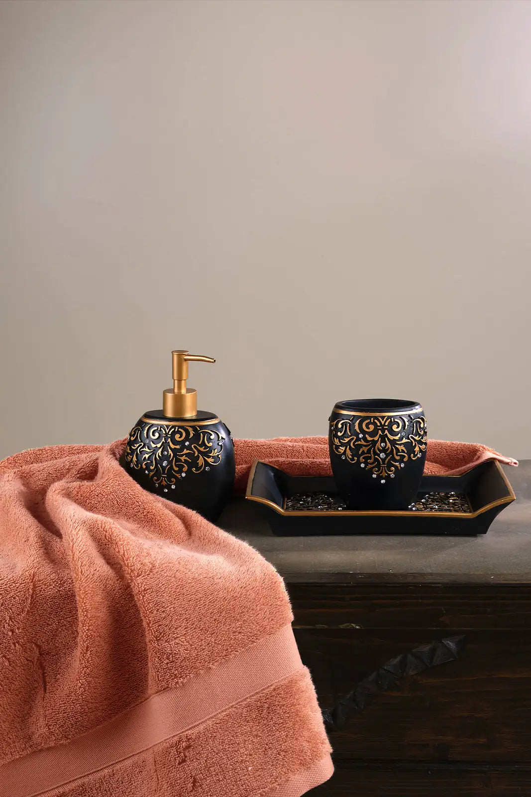 İRYA-Flossy 4 Parça Banyo Seti-Banyo Düzenleyicileri-3-Milagron.com