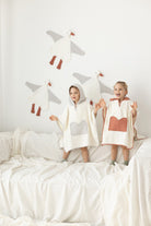 İRYA-Joy Of Colors Organik Pamuk Müslin Detaylı Çocuk Panço Gri-Panço-4-Milagron.com