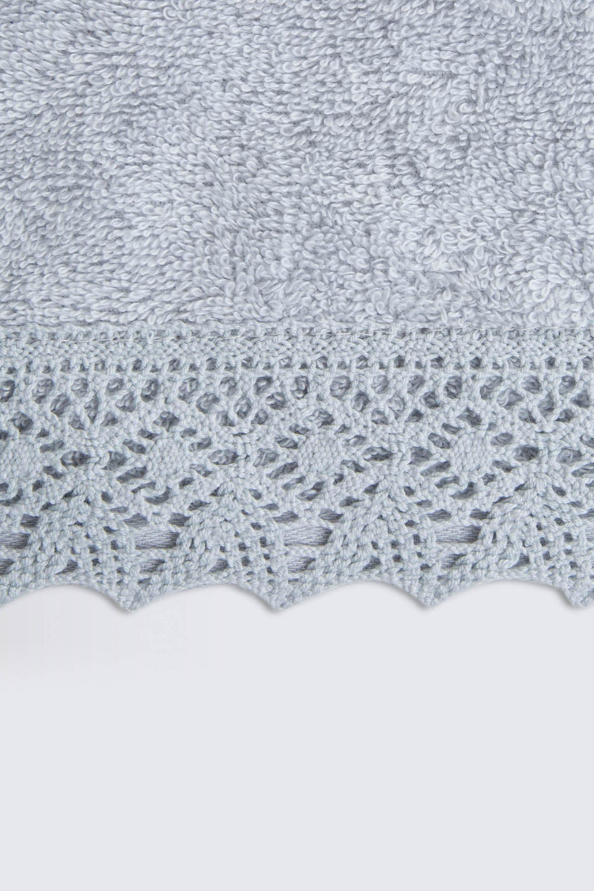 Irya-Lacy Banyo Havlusu 90x150 Cm Gri-Havlu-3-Milagron.com