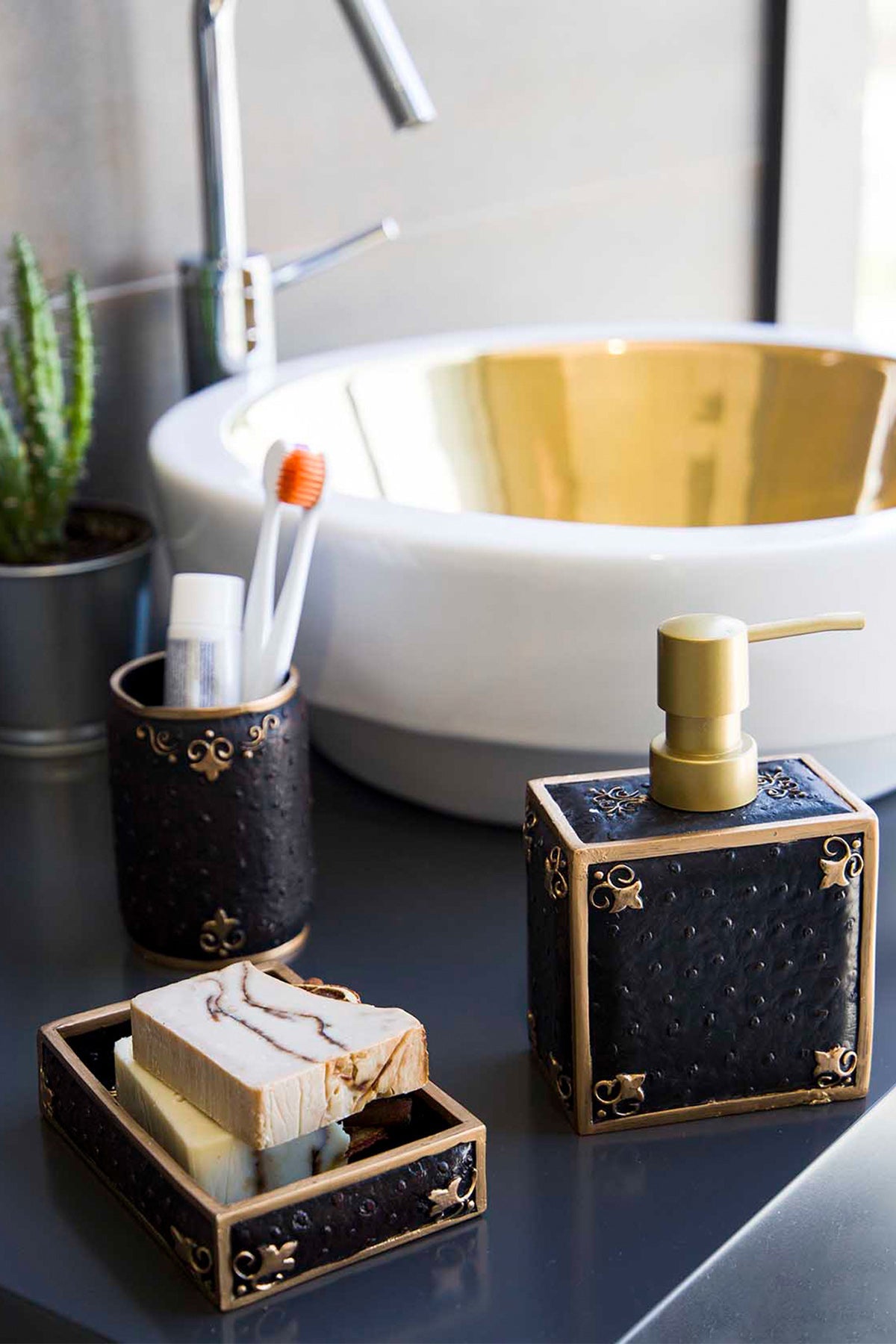 İRYA-Luxton 4 Parça Banyo Seti-Banyo Düzenleyicileri-2-Milagron.com