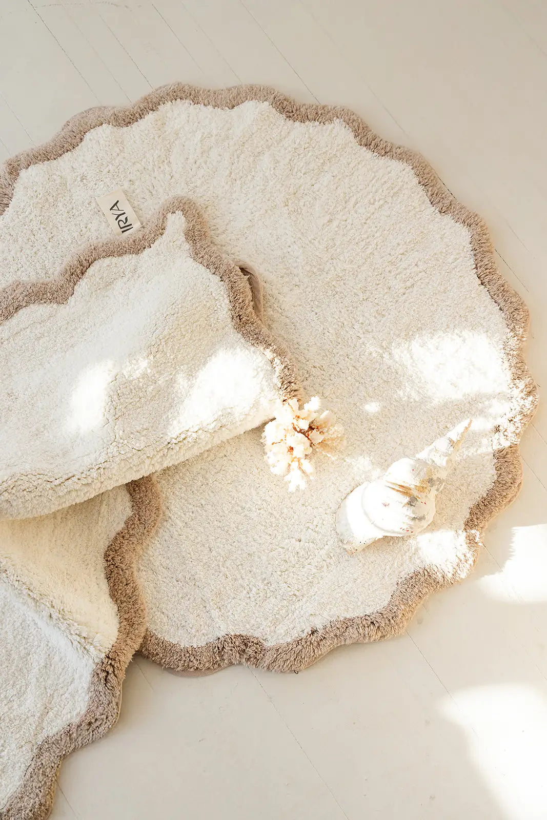 İRYA-Scallop Yuvarlak Banyo Paspası Bambu 90X90 Bej-Paspas-5-Milagron.com