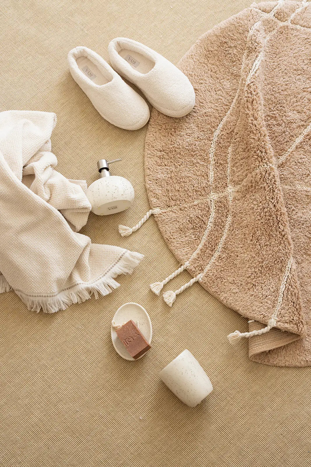 İRYA-Travertine Yuvarlak Banyo Paspası %100 Pamuk 100X100 Kahverengi-Paspas-2-Milagron.com