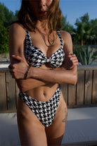 Iamlovein-Pied De Poule' Thong Bikini Bottom-Bikini Altı-4-Milagron.com