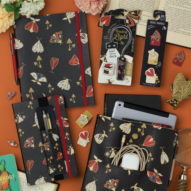 If-Bookaroo Books & Stuff Pouch Kitap&Defter Kılıfı Dark Moth-Çizgili-4-Milagron.com