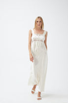İpek Kıramer-Bellina Silk Chemise Ecru-Gecelik-1-Milagron.com