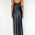 İpek Kıramer-Cheri Silk Chemise Black-Gecelik-3-Milagron.com