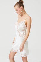 İpek Kıramer-Diamond Silk Short Chemise Ecru-Gecelik-3-Milagron.com