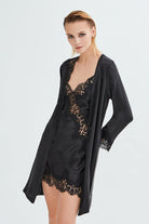 İpek Kıramer-Diamond Silk Short Robe Black-Sabahlık-1-Milagron.com