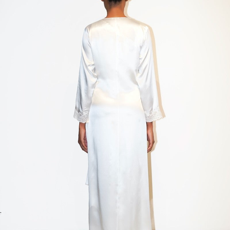 İpek Kıramer-Helen Silk Robe Ecru-Sabahlık-4-Milagron.com