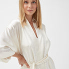 İpek Kıramer-Joy Silk Short Robe Ecru-Sabahlık-4-Milagron.com