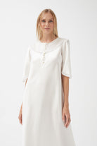 İpek Kıramer-Silvia Silk Chemise Ecru-Gecelik-1-Milagron.com