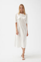 İpek Kıramer-Silvia Silk Chemise Ecru-Gecelik-3-Milagron.com