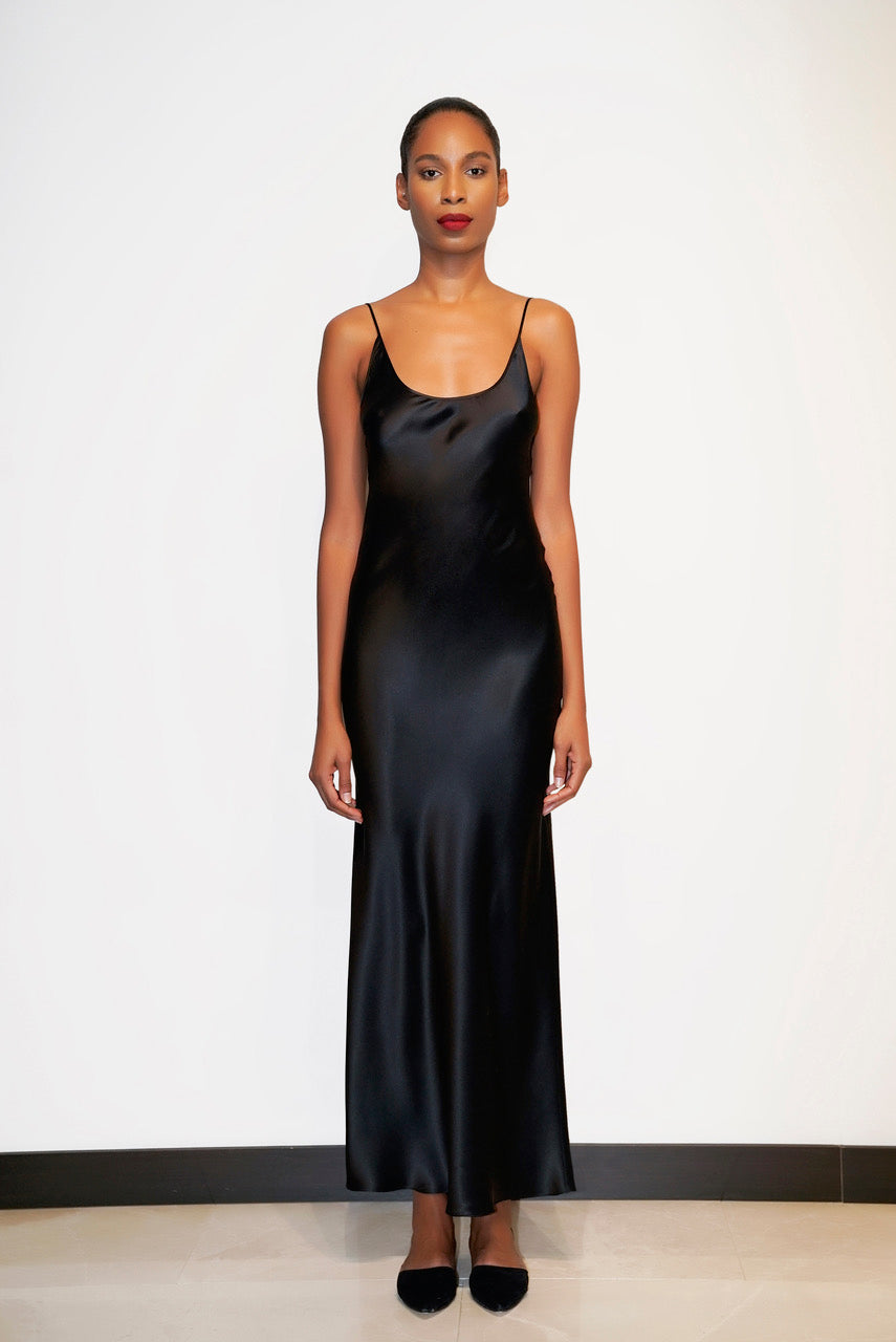 İpek Kıramer-Street Style Dress-Elbise-1-Milagron.com