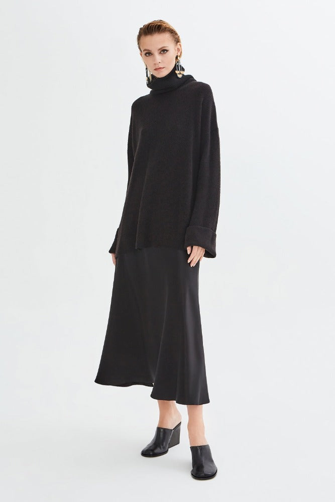 İpek Kıramer-Tango Silk Skirt Black-Elbise-3-Milagron.com