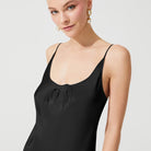 İpek Kıramer-The Moon Silk Chemise Black-Gecelik-5-Milagron.com