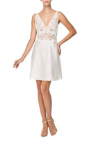 İpek Kıramer-Vampy Short Chemise Ecru-Gecelik-2-Milagron.com