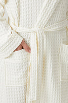 Irya-Aura Waffle Erkek Bornoz Ekru-Bornoz-6-Milagron.com