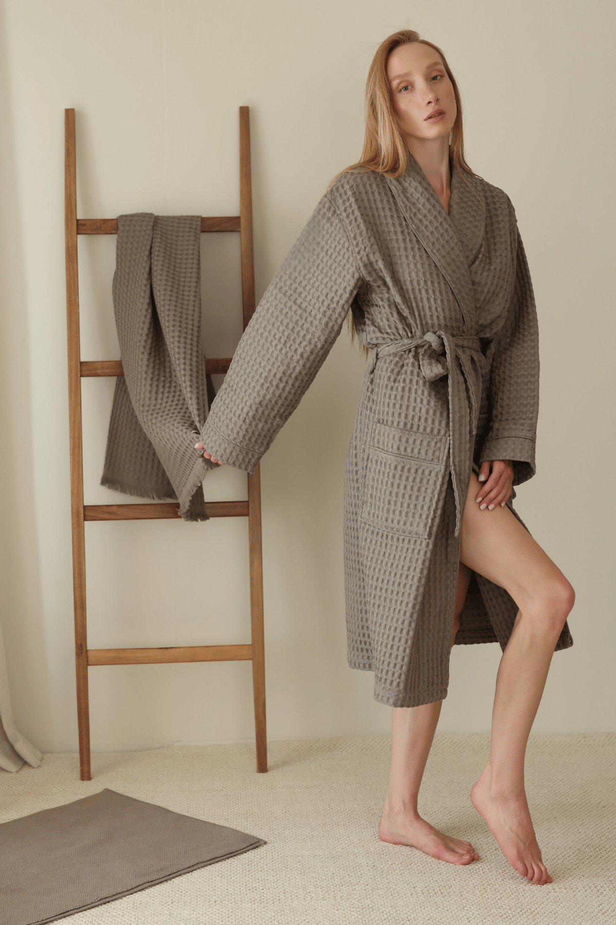 İrya-Aura Waffle Kadın Bornoz Gri-Bornoz-1-Milagron.com
