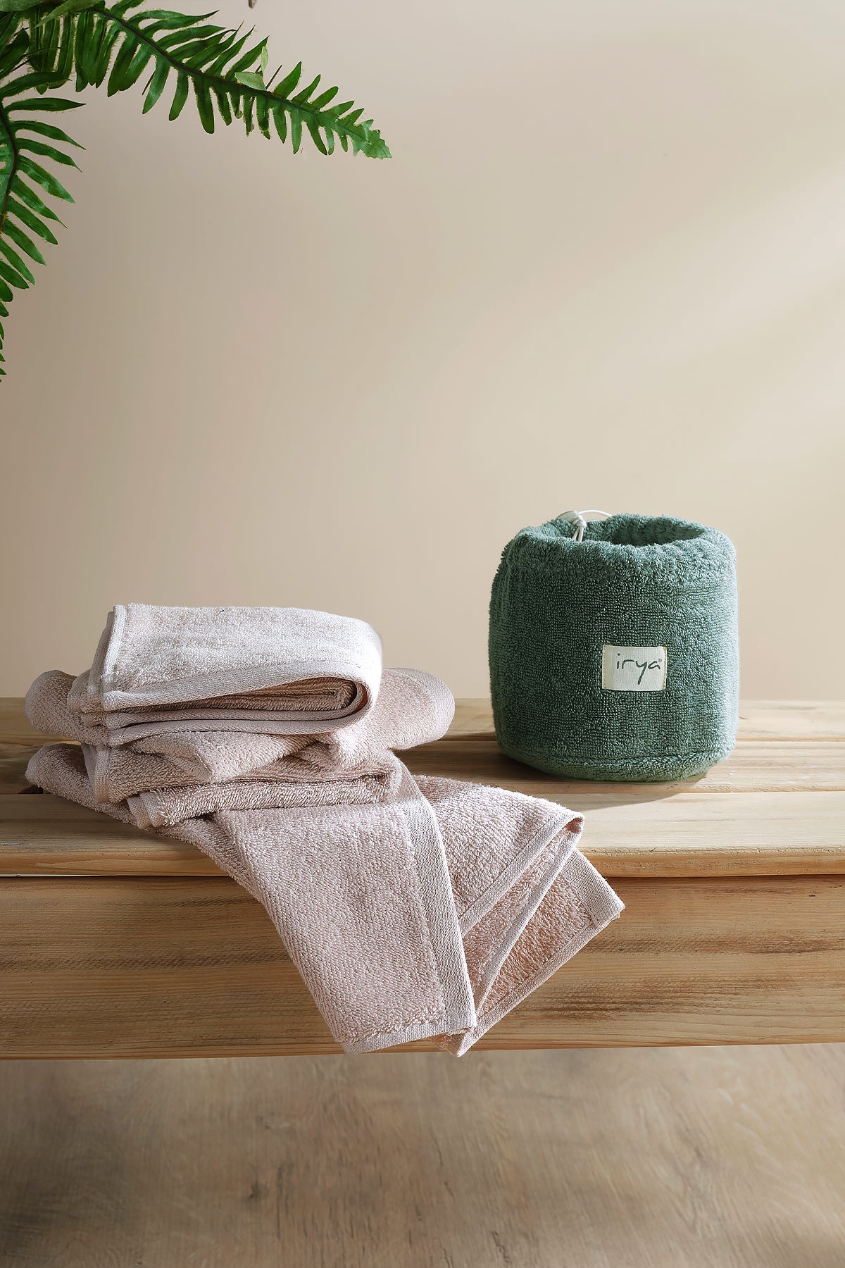 İrya-Bouquet çantalı 4'lü El Havlusu Haki Kum-Setli Havlu-1-Milagron.com