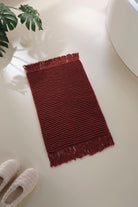 Irya-Lavish El Örmesi Tekli Banyo Paspası %100 Pamuk 50x70 Kırmızı-Paspas-1-Milagron.com