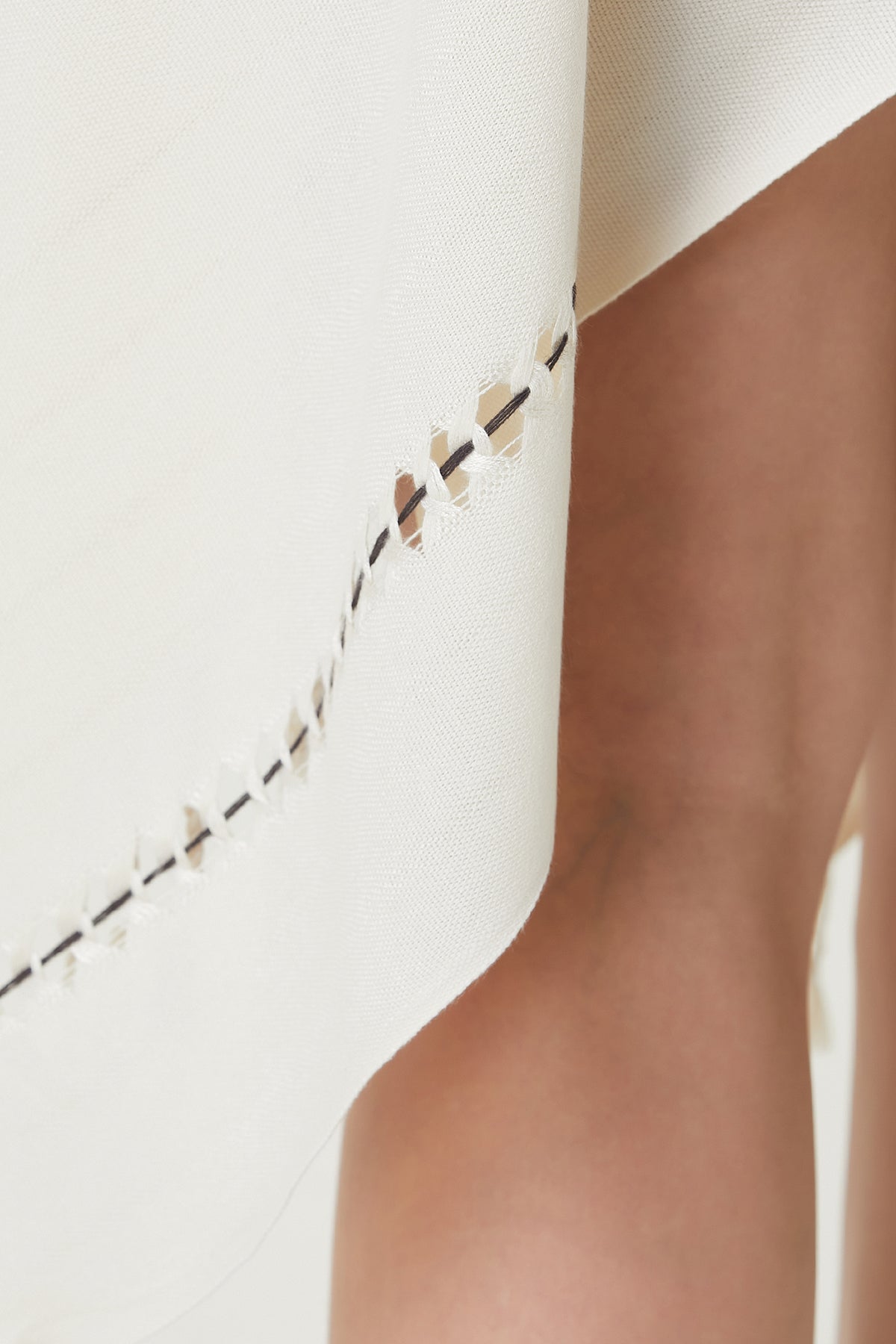 Irya-Layla Kapüşonlu Elbise Bej-Elbise-2-Milagron.com