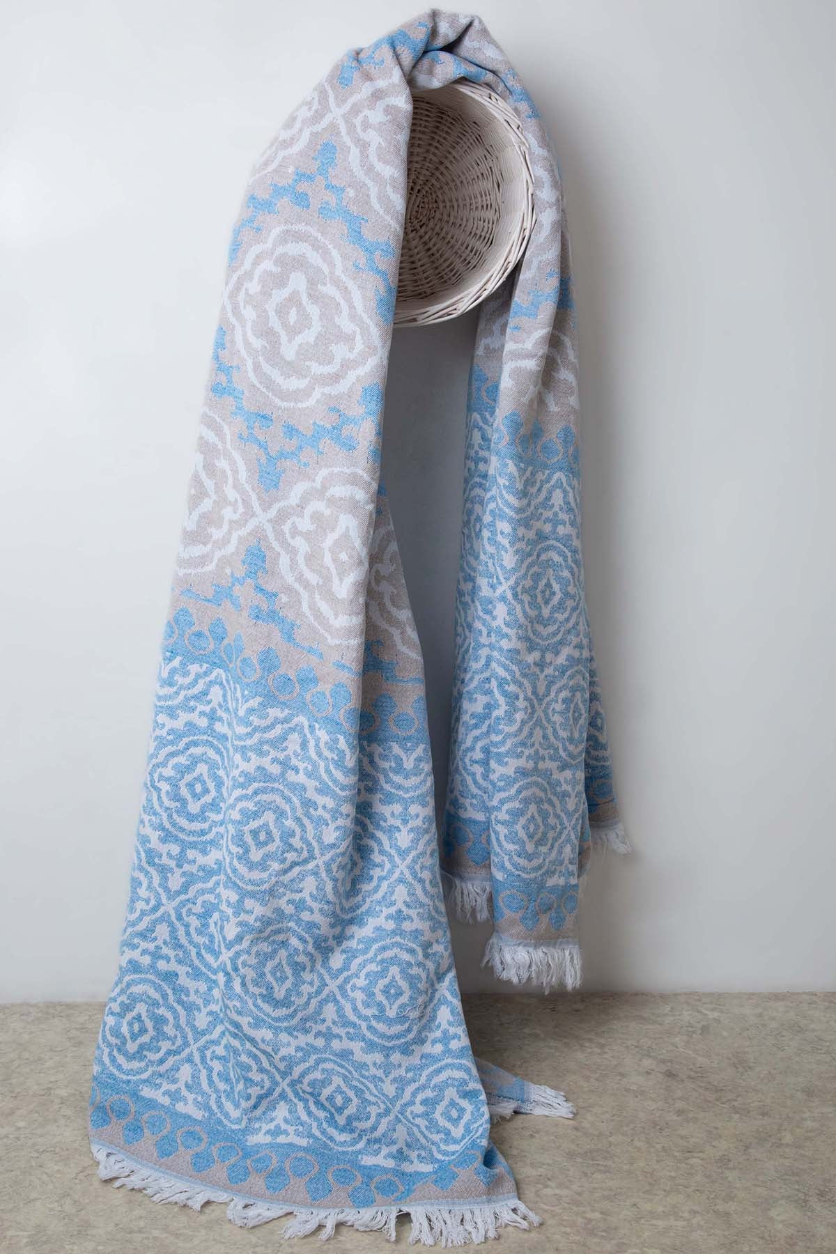 Irya-Lenna Pike 215x240-Pike-2-Milagron.com