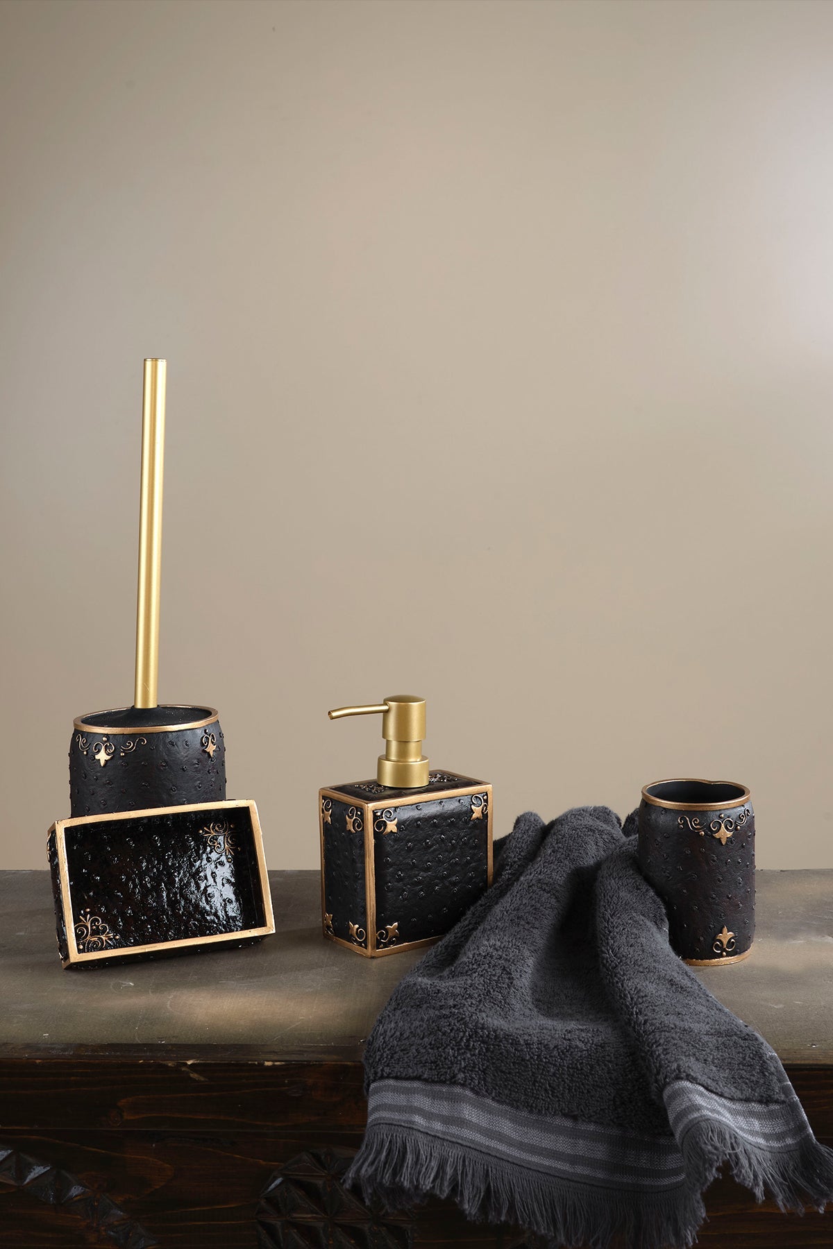 Irya-Luxton 4 Parça Banyo Seti-Banyo Seti-3-Milagron.com