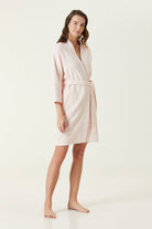 Irya-Nera Kadın Bornoz Pembe-Bornoz-3-Milagron.com