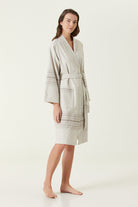Irya-New Derin Spa Kadın Bornoz Bej-Bornoz-2-Milagron.com