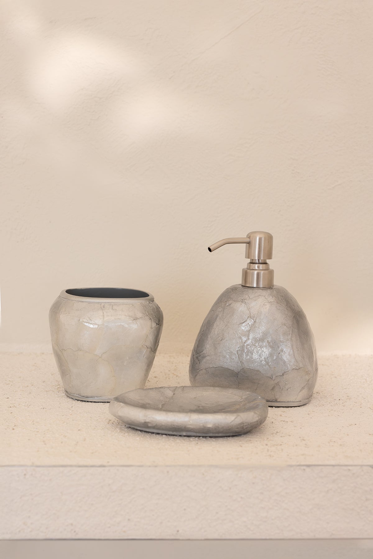 Irya-Sedef 3 Parça Banyo Seti Gri-Banyo Seti-4-Milagron.com