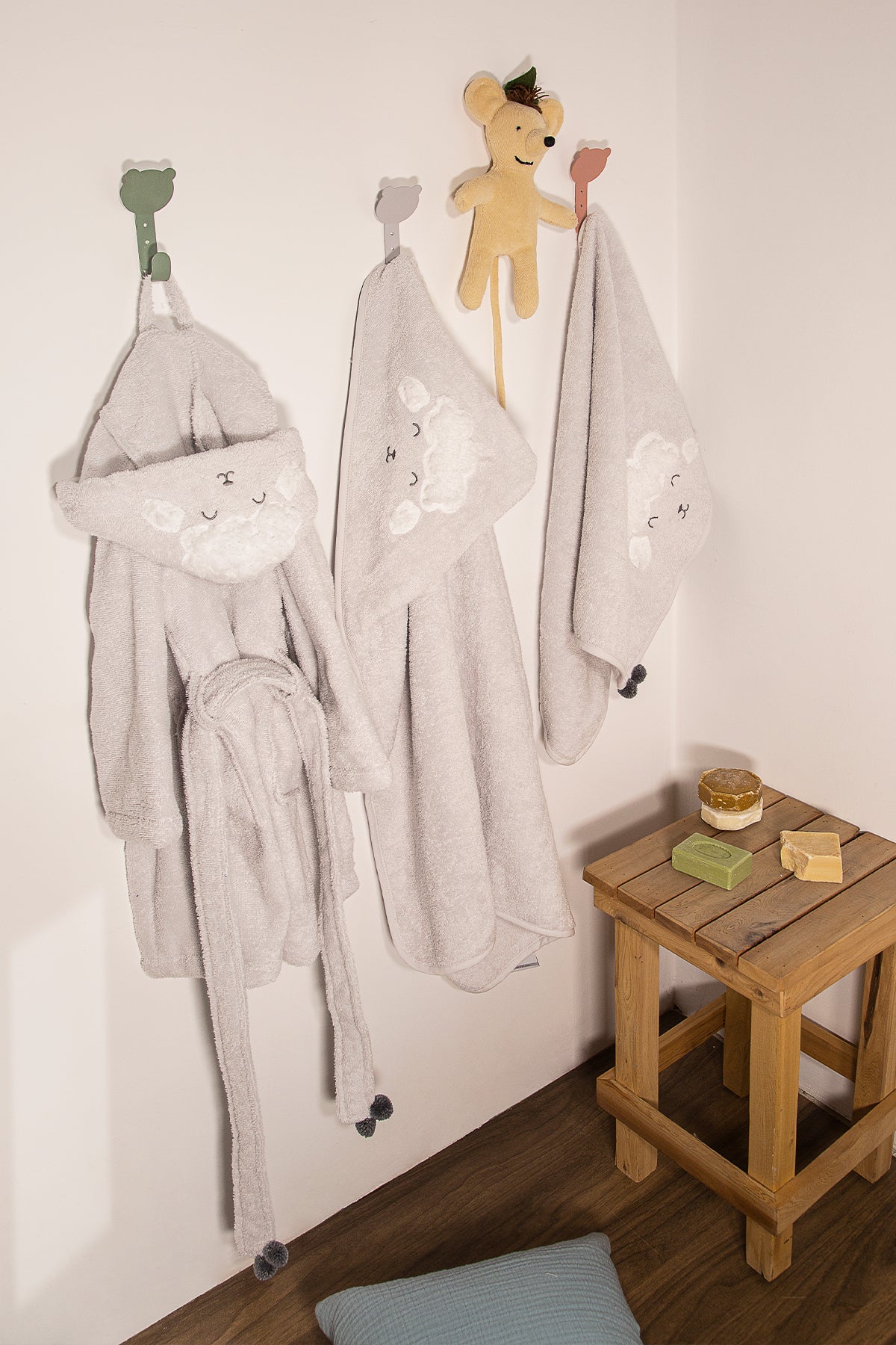 Irya-Wooly Kundak Havlu 75x75-Kundak-4-Milagron.com