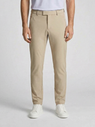 Airy Chino