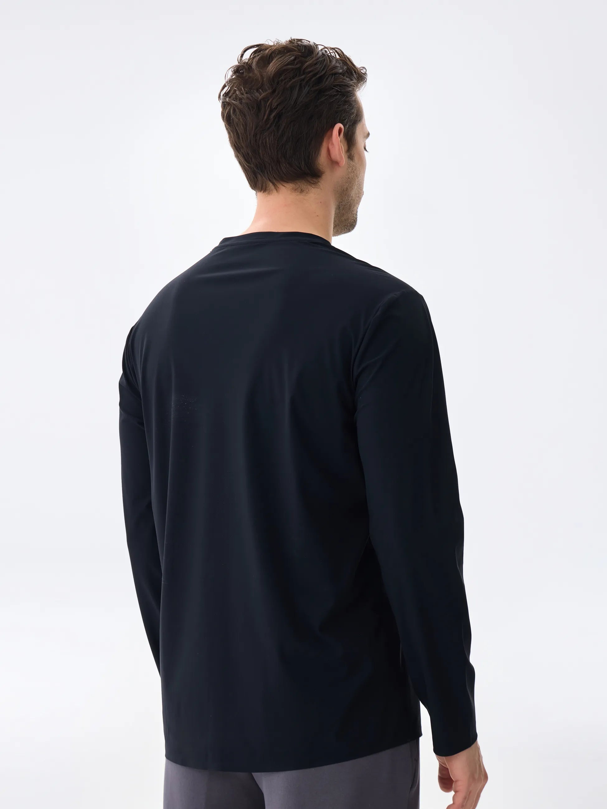 Isaora-Super Crew Uzun Kollu Ti̇şört-9-Milagron.com