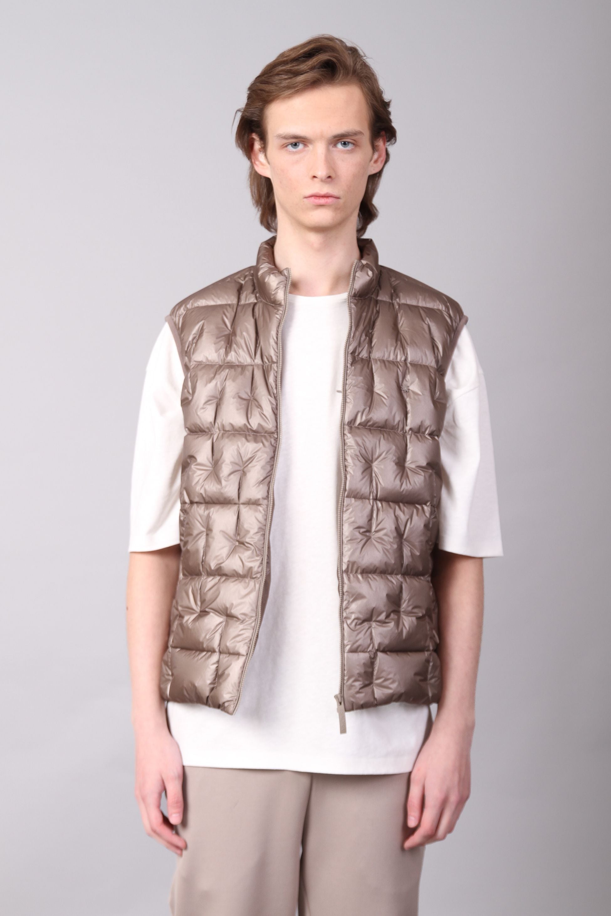 Isaora-Ultra Light Down Vest-Yelek-1-Milagron.com