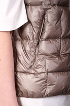 Isaora-Ultra Light Down Vest-Yelek-5-Milagron.com