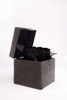 Jeloux-Black Crystal Akrilik Kristal Taşlı Makyaj Çantası 15cm X 15cm X 15cm-El Çantası-3-Milagron.com