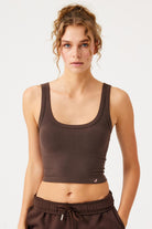 Jerf-Aura Kısa Boy Soft Atlet Koyu Kahve-Spor Üstü-1-Milagron.com